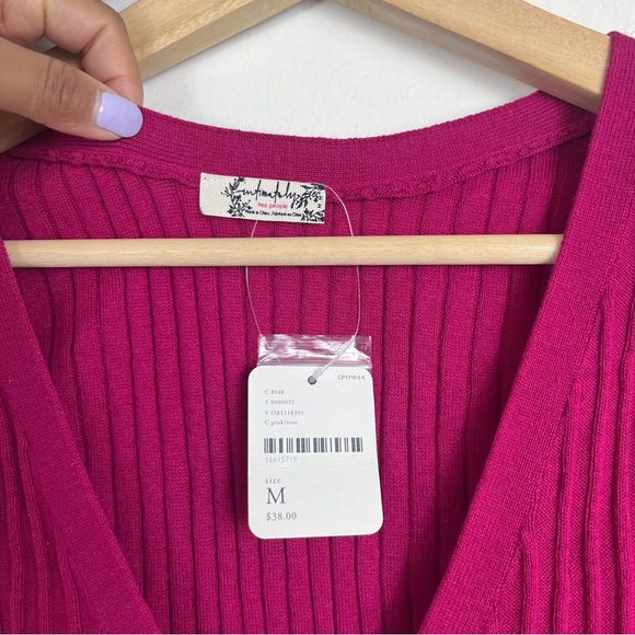 NWT Free People Hot Pink Fucsia  Saturday Morning Crop Tank Size M - Picture 4 of 7